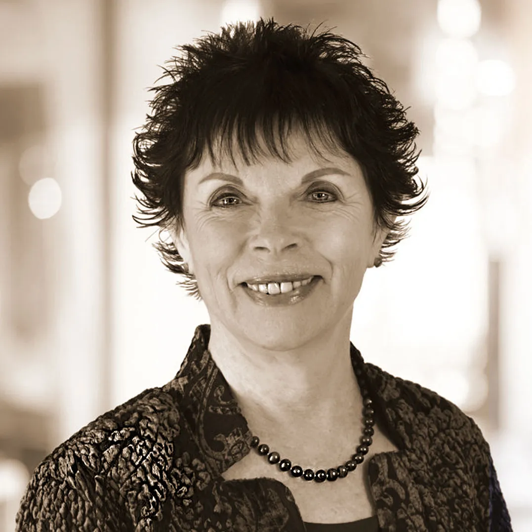 Dr. Carolyn Deam